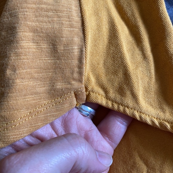 Universal Thread Tank - Picture 5 of 7